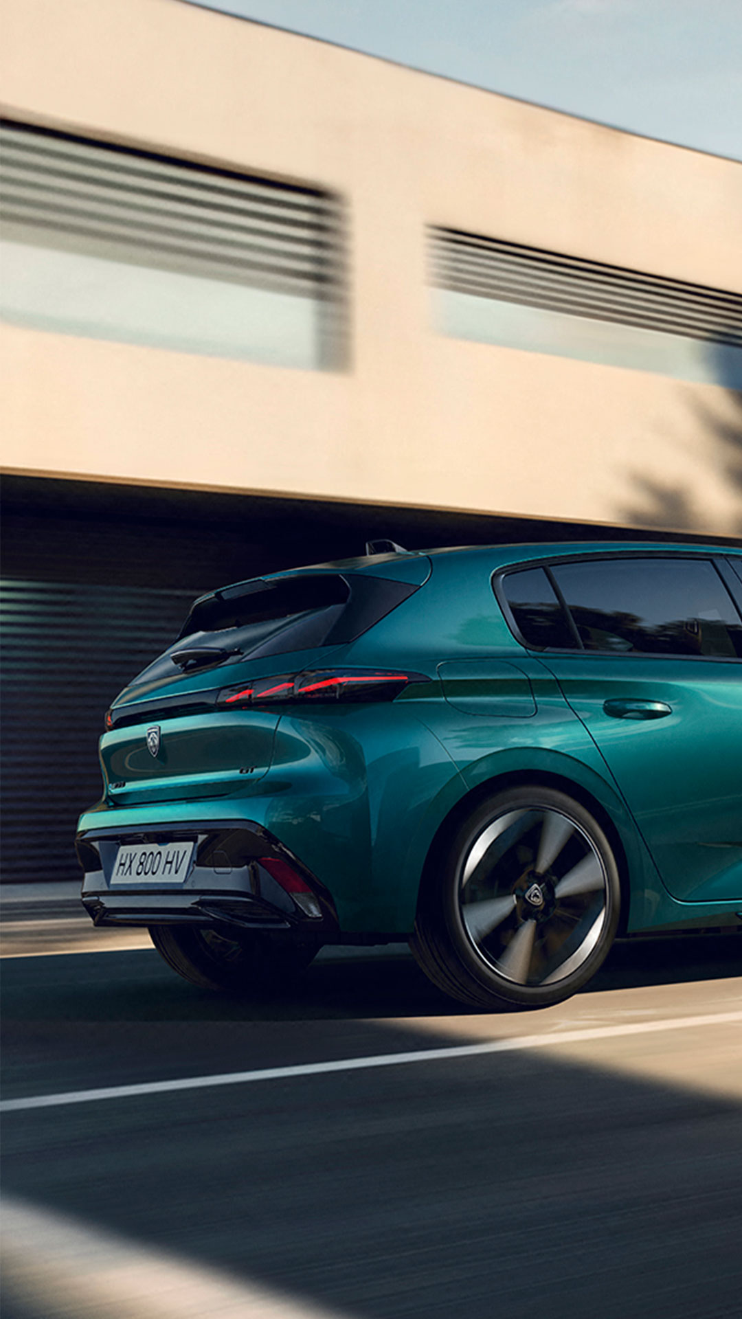 New PEUGEOT E-308 rear view